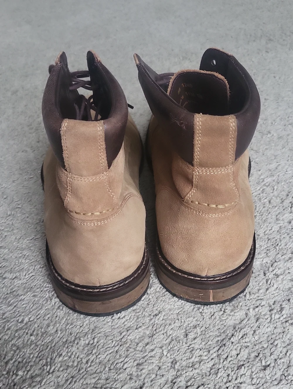 Johnston & Murphy Chukka Boots Mens 11M Tan Suede Cody Cap Toe Lace-Up Ankle